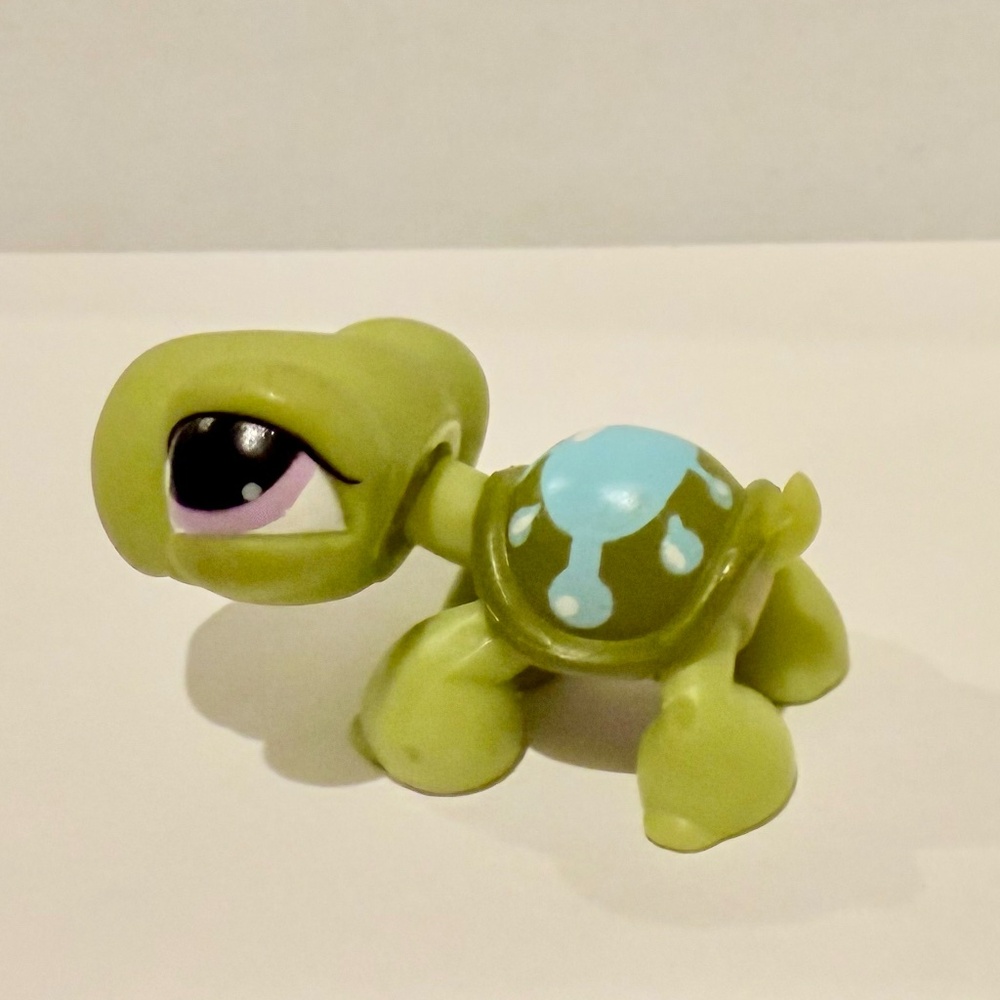 Littlest Pet Shop LPS 149 Turtle Squeaky Clean Pets ~ AUTHENTIC
